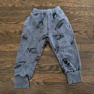 BIT’Z KIDS gray outer space jogger sz 4/5